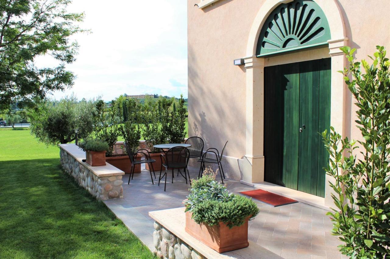 Borgo Romantico Green Relais Cavaion Veronese Exterior photo